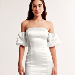 Abercrombie & Fitch White Puff Sleeve Bodycon Dress